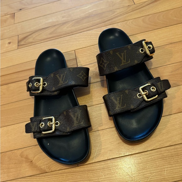 Louis Vuitton Flat Comfort Mule - Picture 6 of 6